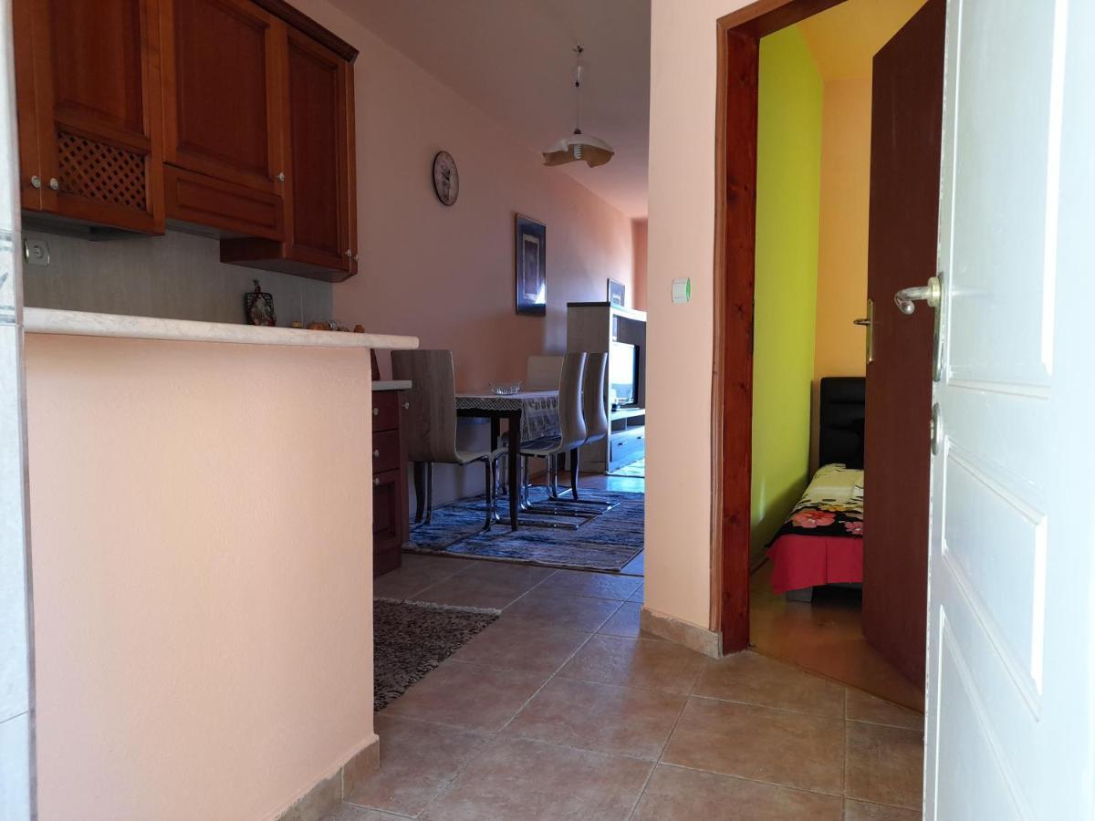 Villa Garden Apartments Herceg Novi Esterno foto