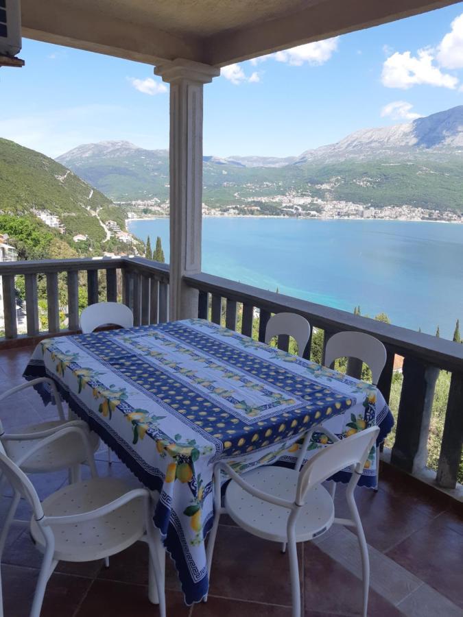 Villa Garden Apartments Herceg Novi Esterno foto